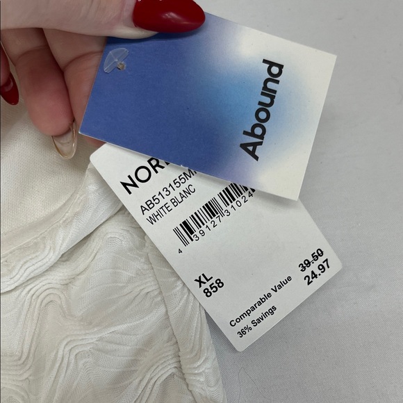 Aritzia Ivory Strapless Textured‎ Top - Picture 5 of 7